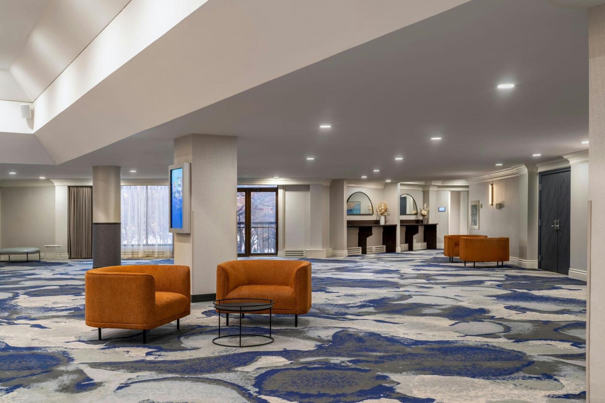 Delta By Marriott Downtown Hotel