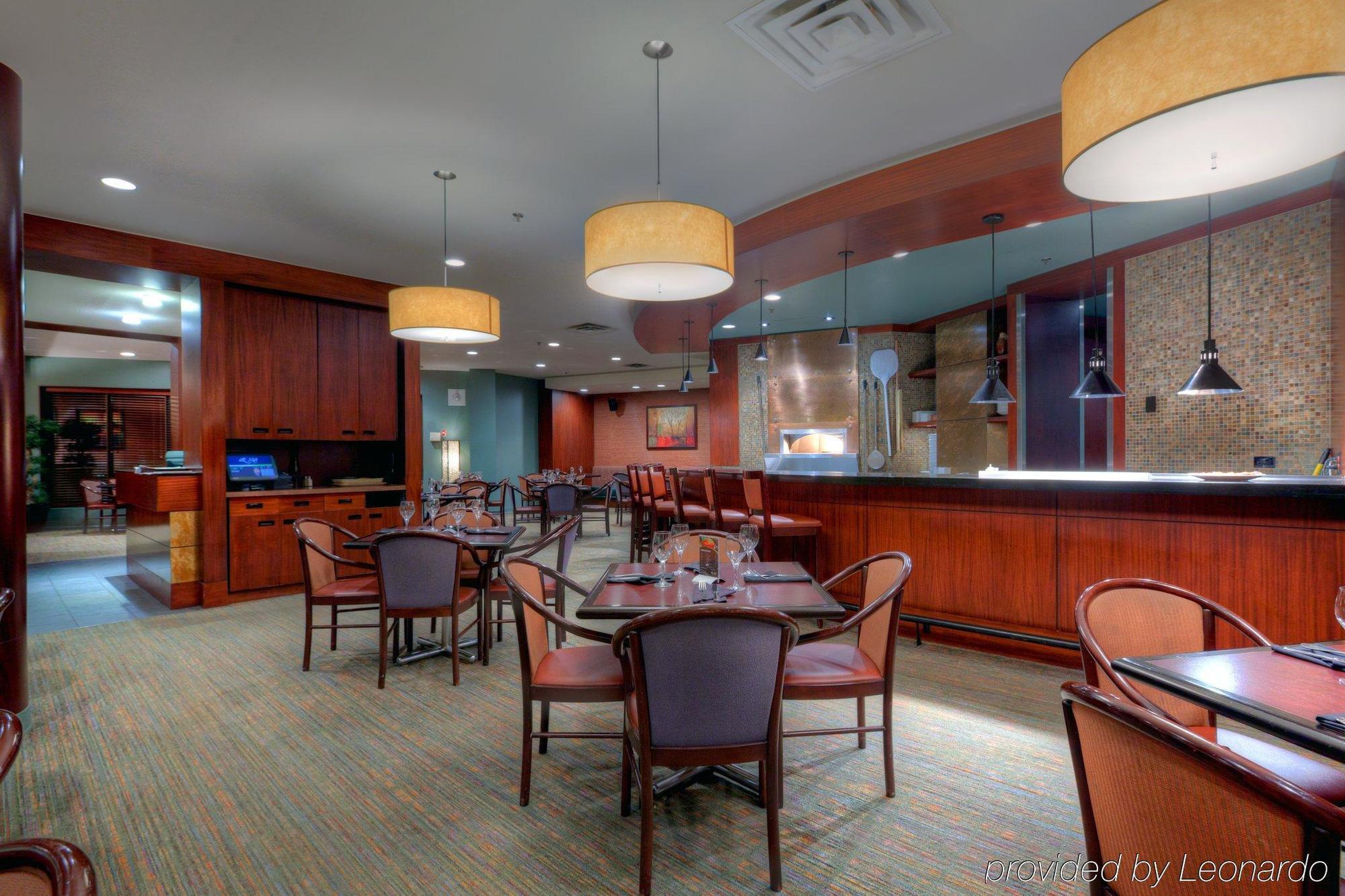 Delta By Marriott Downtown Hotel Saskatoon