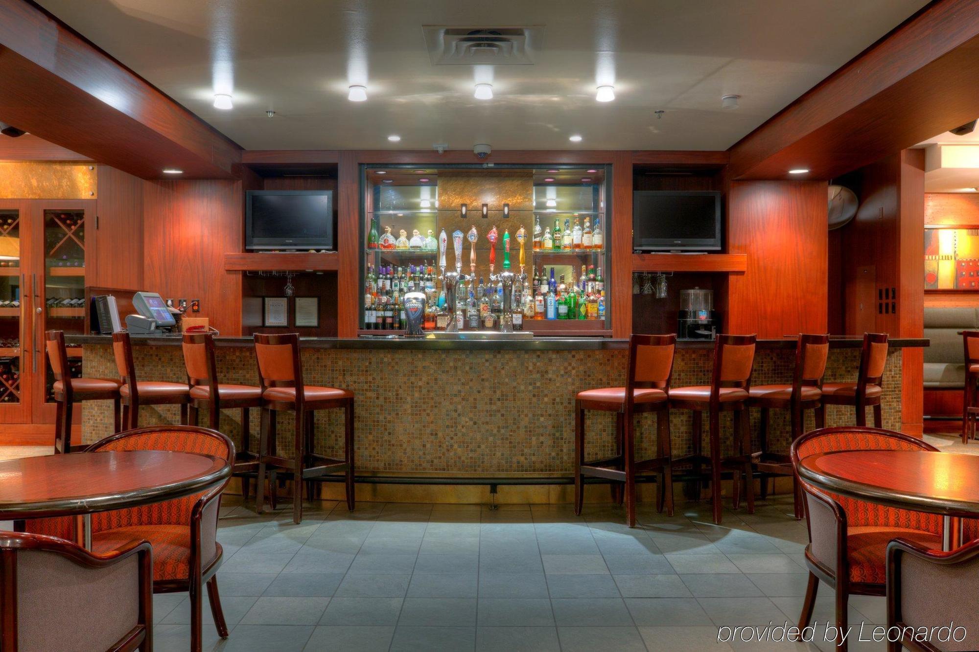 Hotel Delta By Marriott Downtown 3*
